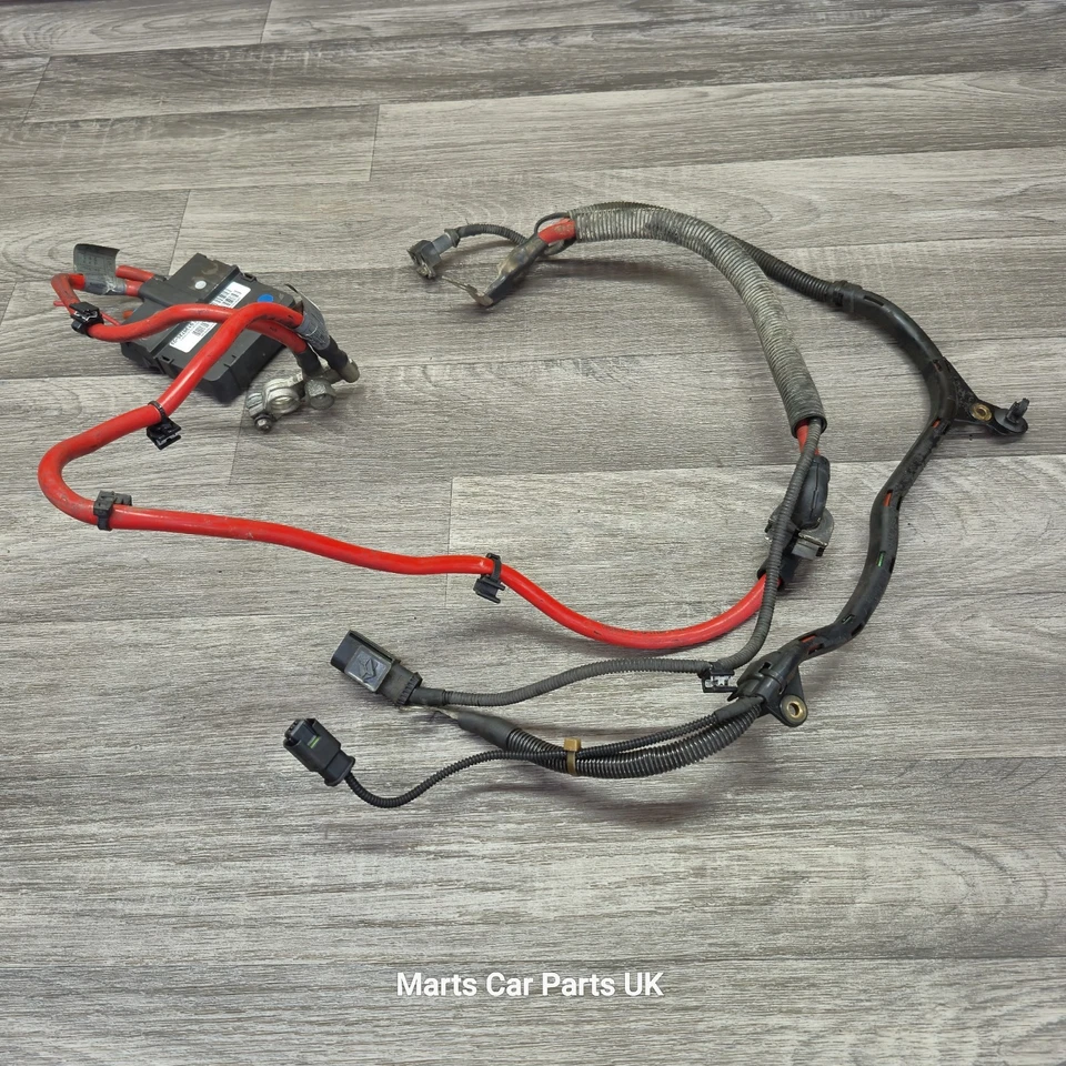 Cableado positivo de batería alternador BMW Mini Cooper One 1.6 gasolina N12 2010 Foto 1 de 4