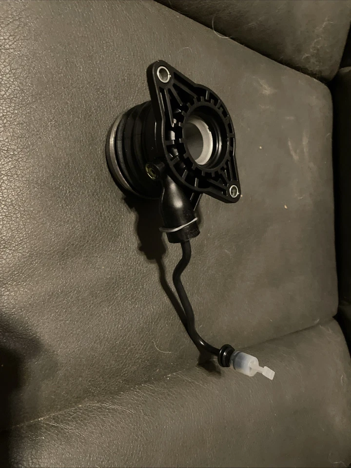 68196158AA Cojinete de liberación de embrague Mopar para Jeep Compass Fiat 500L 2014-2016 Foto 1 de 1