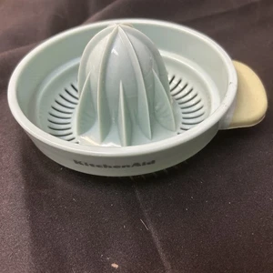 KitchenAid Citrus Hand Juicer Blue Top Only Plastic Retro - Picture 1 of 3