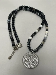 LZ Trends Glass Bead Necklace 22” Long - Picture 1 of 9