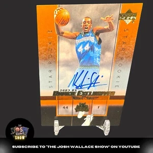 2003-04 Upper Deck Rookie Exclusives Ndudi Ebi Autograph AUTO RC (LESEN) - Bild 1 von 3