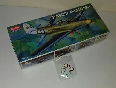 BELL P 39 Q/N AIRACOBRA KIT ACADEMY1/72 2177, LEGGI NOTE - Immagine 1 di 3