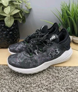 NEW Bryce Harper Under Armour Baseball Turf Cleats Black Youth 6.5 Women's Sz 8 - Picture 1 of 7
