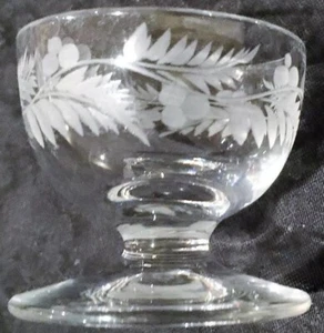 1 Libbey Clear Crystal Floral Etched Footed Salt Cellar/Dip 1 & 1/4 in. - Picture 1 of 4