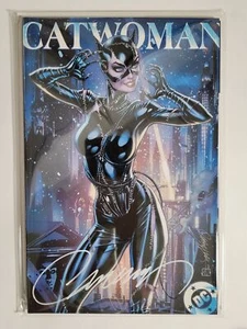 Catwoman 80 Aniversario 100 Pg Super Espectacular #1 Casi Nuevo Campbell FIRMADO Cubierta H - Imagen 1 de 3