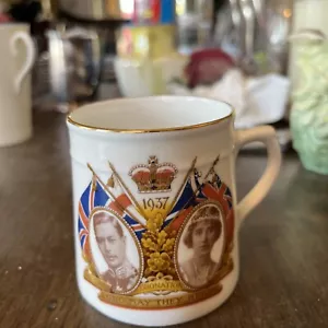 Taza conmemorativa 1937 Coronación Jorge VI y la reina Isabel, tazas conmemorativas de 3 - Imagen 1 de 7