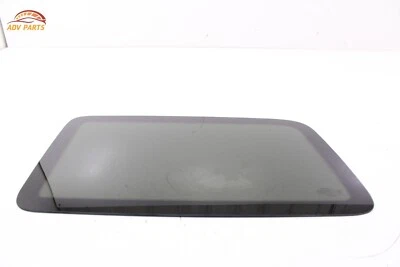 Jeep Wrangler 2018-2024 trasero izquierdo lado del conductor cuarto ventana cristal OEM Foto 1 de 4