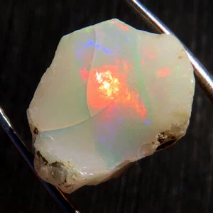8.55 CT Natural ETHIOPIAN OPAL ROUGH Play of Color Opal Rough 12x15x11 mm TR39 - Picture 1 of 3