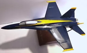 BOEING F/A-18A HORNET FIGHTER 1/48 AEREO JET BLUE ANGELS #1 U.S. NAVY 161523 - Foto 1 di 15