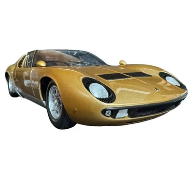 Lamborghini Miura P400 dorado Kyosho 1/18 descontinuado casi sin usar con caja Foto 1 de 4