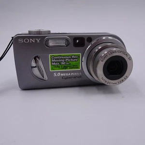 Sony CyberShot DSC P10 Digitalkamera Silber Digicam 5.0 MP Zustand gut - Bild 1 von 5
