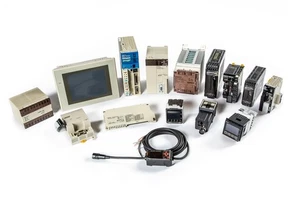 USED OMRON  CQM1-OC224  [24 MONTHS WARRANTY] - Picture 1 of 1