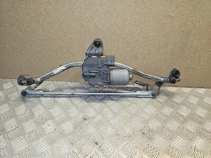 VW PASSAT MK7 2014 - NOW FRONT WIPER MOTOR & LINLAGE 3G2955023D - Picture 1 of 5