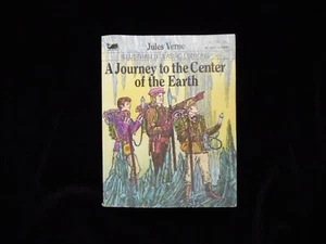 Illustrated Classics Journey to the Center of the Earth Jules Verne Paperback - Imagen 1 de 7