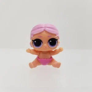 MGA: LOL Surprise - Serie 3 - Glam Club - Lil Showbaby 3-054 - Foto 1 di 6