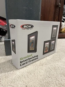 BCW ineinandergreifende abgestufte Kartenrahmen - schwarz 4 Stück  - Bild 1 von 3