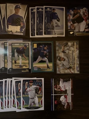 25+ tarjetas de béisbol Roy Halladay.  Novatos incluidos Foto 1 de 2