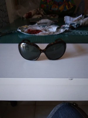 Ray-Ban Rb 4098 Jackie Ohh II Marrone Lenti Scure Discrete Condizioni J889 - Immagine 1 di 4