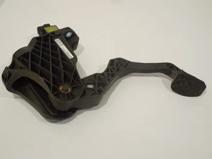 Audi A3 8P Clutch Pedal Assembly with Master Cylinder and Sensor 1K2721059CC - Picture 1 of 8