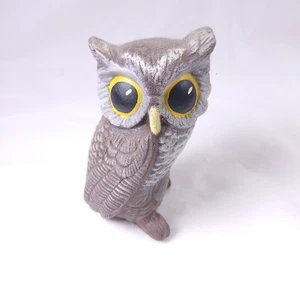 Small Owl Figurine Yellow Eye Vintage Bird Decor Ceramic Boho Cottagecore - Picture 1 of 6