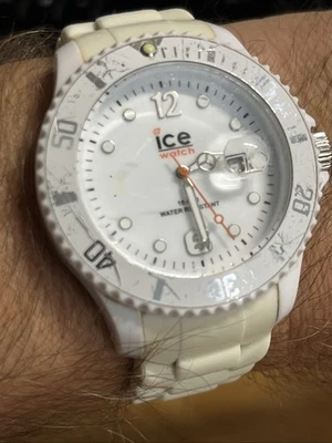 Herren ICE WATCH Uhr - weiß - stark genutzt - Bild 1 von 4