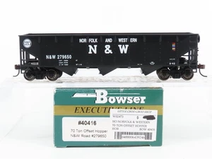 HO Scale Bowser Executive Line 40416 N&W Norfolk & Western 3-Bay Hopper #279650 - Picture 1 of 11