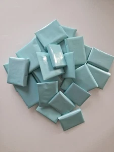 + LUXUS DAMEN DUFT PROBEN ADVENTSKALENDER KALENDER - 24 DESIGNER PARFUMPROBEN + - Bild 1 von 1