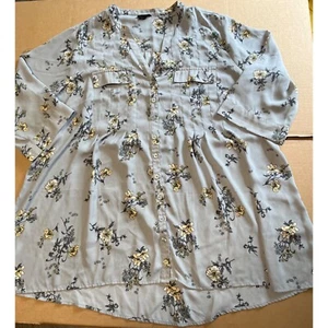 torrid 2 hohe niedrige Bluse in Übergröße mit Fehler 2xl Blumenmuster - Bild 1 von 6