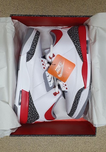 Air Jordan 3 retrò rosso fuoco UK 10.5 US 11.5 B.N.I.B
