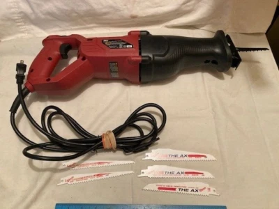 NEW (OPEN BOX) SKIL #9206 Variable Speed Reciprocating Saw + 6 NEW BLADES - Image 1 of 4