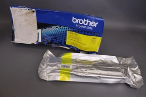 Brother - TN221Y Standard-Yield Toner Cartridge - Yellow - Picture 1 of 3