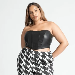 Eloquii Kunstleder Korsett Bustier Schwarz Größe 28 Neu mit Etikett - Bild 1 von 8