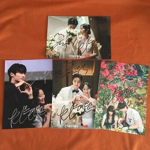 Precioso corredor Byeon Woo-Seok Kim Hye-yoon foto autografiada firmada 5*7 2024A - Imagen 1 de 9
