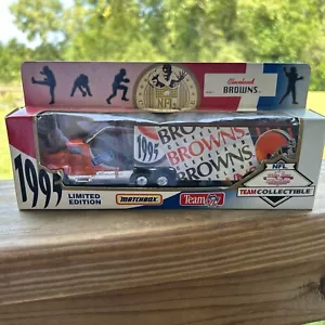 Vintage Matchbox Limited Edition 1995 NFL CLEVELAND BROWNS Truck Semi Trailer - Picture 1 of 6