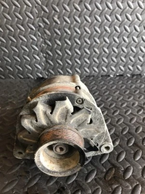 Mercedes 507 2.3 D 1987-1992 Year Alternator Bosch 55Ah 0120489331 - Image 1 of 4