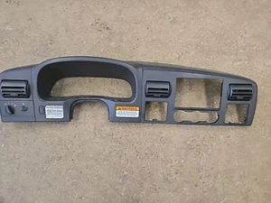 2005 - 2007 Ford F250SD F350SD Center Dash Bezel Trim 5C34-25044D70-A OEM Radio - Picture 1 of 9