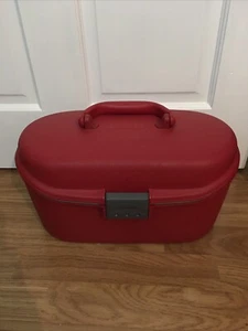 Samsonite Hard Shell Oyster Vanity Case - Red with Combination Lock. - Picture 1 of 7