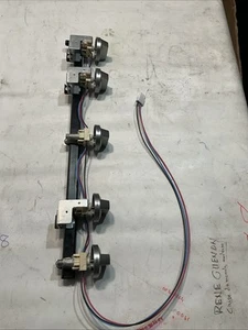 Samsung Gasherd NX60A6111SS/AAManfold Baugruppe mit KNÖPFEN OEM/NEU - Bild 1 von 12