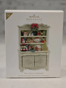 NIB Hallmark Keepsake 2011 Mrs. Claus's Cupboard KOC Event 19 Artist Signatures - Picture 1 of 13