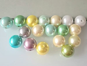 18 Acrylperlen 15mm Rund Pastell Glänzend Perle Acryl Mix Metallic bunt Mischung - Bild 1 von 2