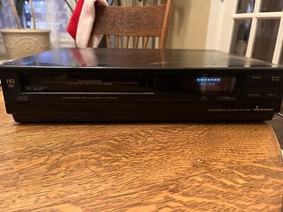 Reproductor VHS Mitsubishi HS-348UR VCR grabadora de video enciende para piezas o reparación  Foto 1 de 4