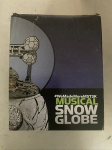 MST3K Kickstarter Musical Schneekugel Mystery Science Theater #2386 - Bild 1 von 6
