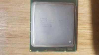Intel Core i7-3820, 3.6 GHz, Socket LGA2011 - Immagine 1 di 2