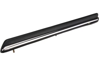 Fender Molding Right URO For 1986-1989 Mercedes-Benz 560SL - Image 1 of 4