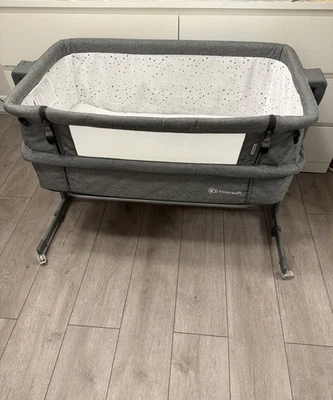 Kinderkraft Bedside Crib UNO UP, Ajustable Height, Easy Fixing, for Newborn - Image 1 of 4