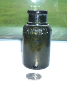 NICE OLIVE GREEN SHOE POLISH EMBOSSED, MASON'S  3 FL OZ - Picture 1 of 1