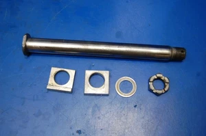 2008 04-14 KX250F KX250 KX125 OEM REAR WHEEL AXLE BOLT SHAFT ADJUSTER 41068-1466 - Foto 1 di 18