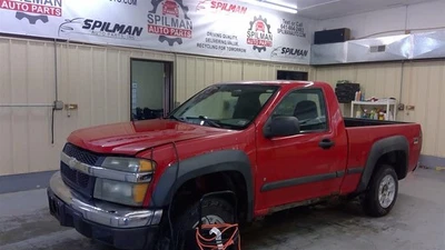 Used Front Axle Assembly Front 4WD fits: 2006 Chevrolet Colorado 3.73 ratio opt Foto 1 de 4