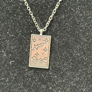 Neu ohne Etikett DER STERN ⭐️ Tarotkarte Halskette in Silber Kette Astrologie Anhänger - Bild 1 von 3