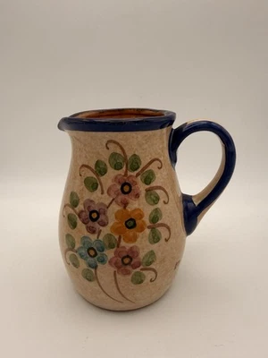 "Jarra de cerámica hecha a mano de 5"" pintada a mano floral arte popular cerámica firmada RT" Foto 1 de 4